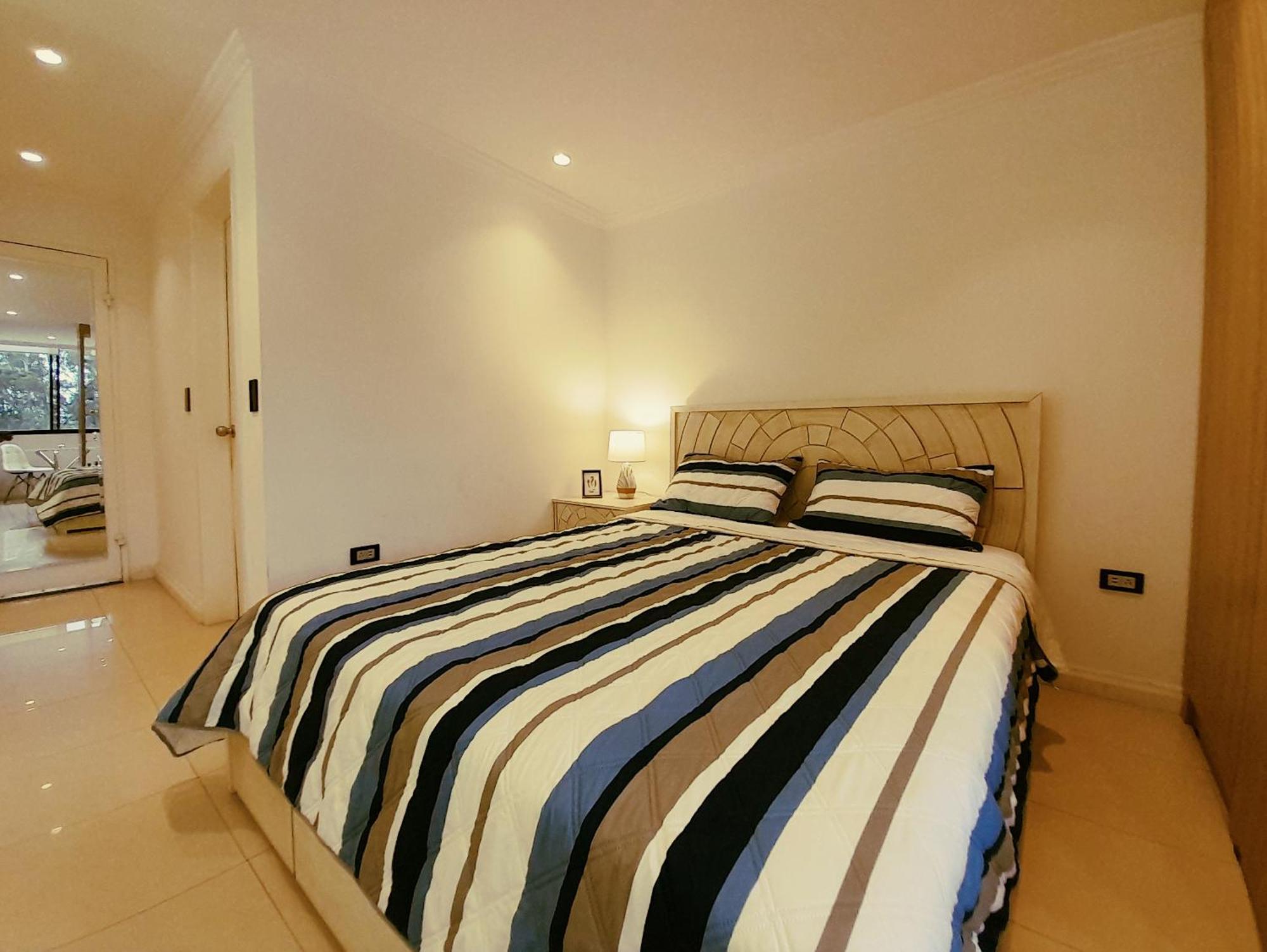 Elegante Suite Privada En Cuenca - Parqueo Incluido Exteriér fotografie